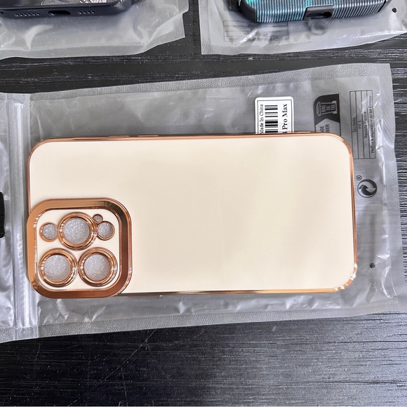 3 x iPhone 14 pro max cases - Picture 6 of 8